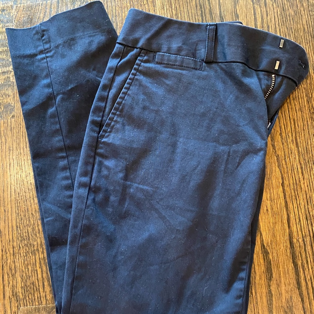 Banana republic navy skinny crops